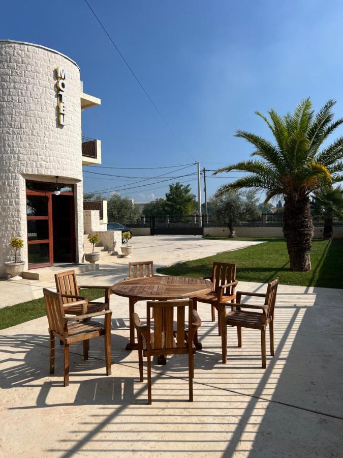 Motel Zeta Lux Mitrovica Kültér fotó