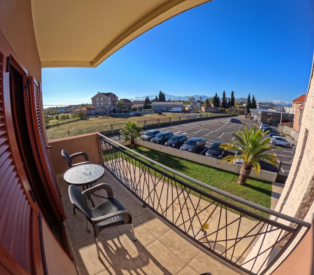 Motel Zeta Lux Mitrovica Kültér fotó
