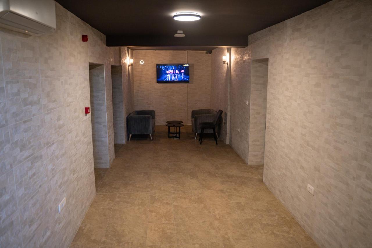 Motel Zeta Lux Mitrovica Kültér fotó