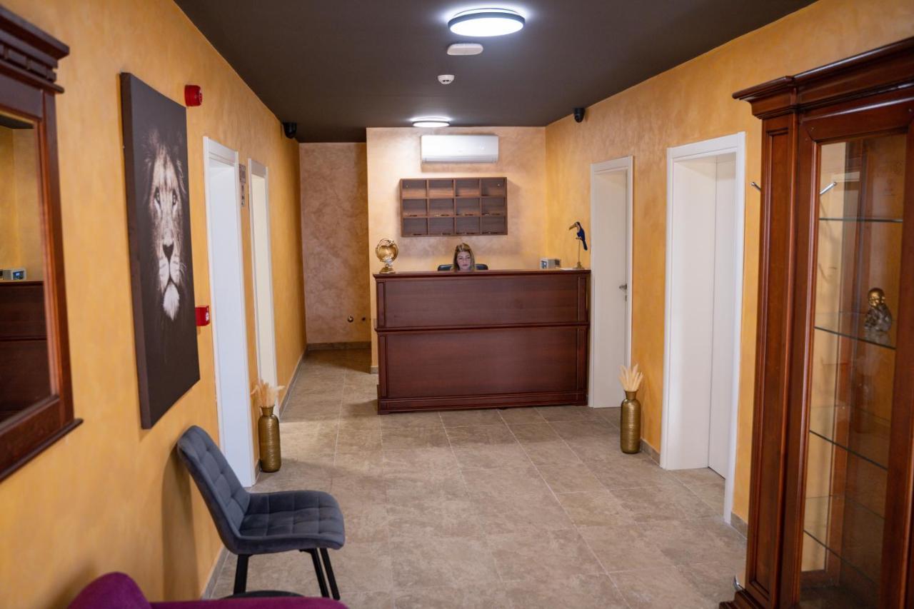 Motel Zeta Lux Mitrovica Kültér fotó