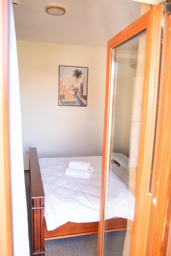 Motel Zeta Lux Mitrovica Kültér fotó